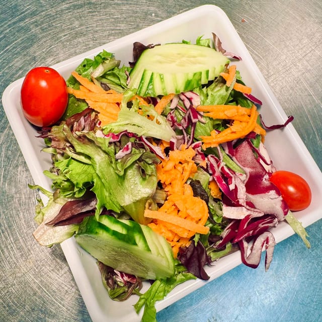 Side Garden Salad.